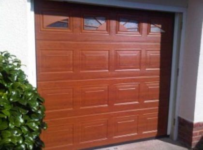 sectional-insulated-garage-door